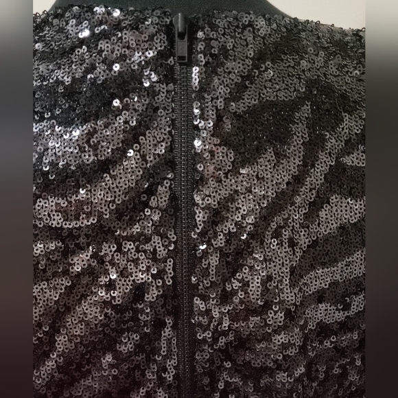 Parker Black V-Neck Dress Women's Size 16 NWT - Picture 13 of 16